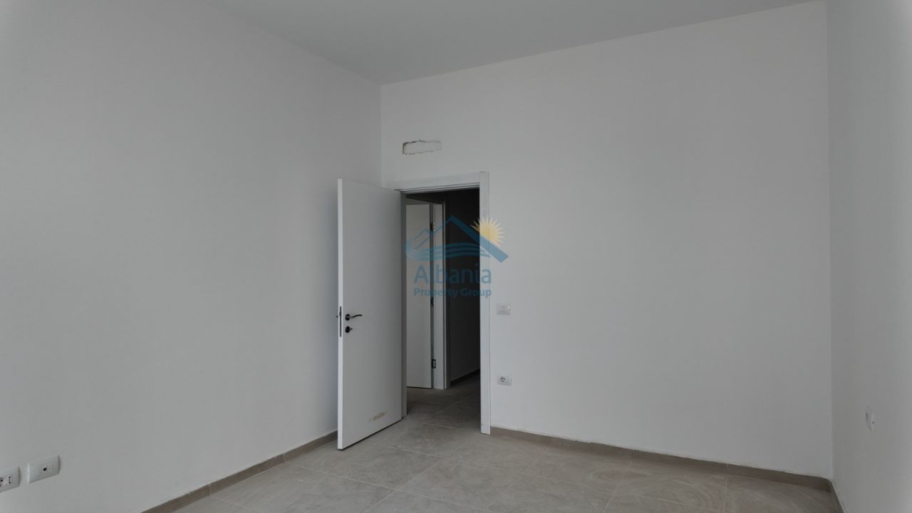 5 Rruga Radhime, Vlore 9426